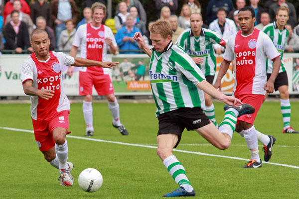 SC Genemuiden - IJsselmeervogels (Foto Helmich Lubberts).